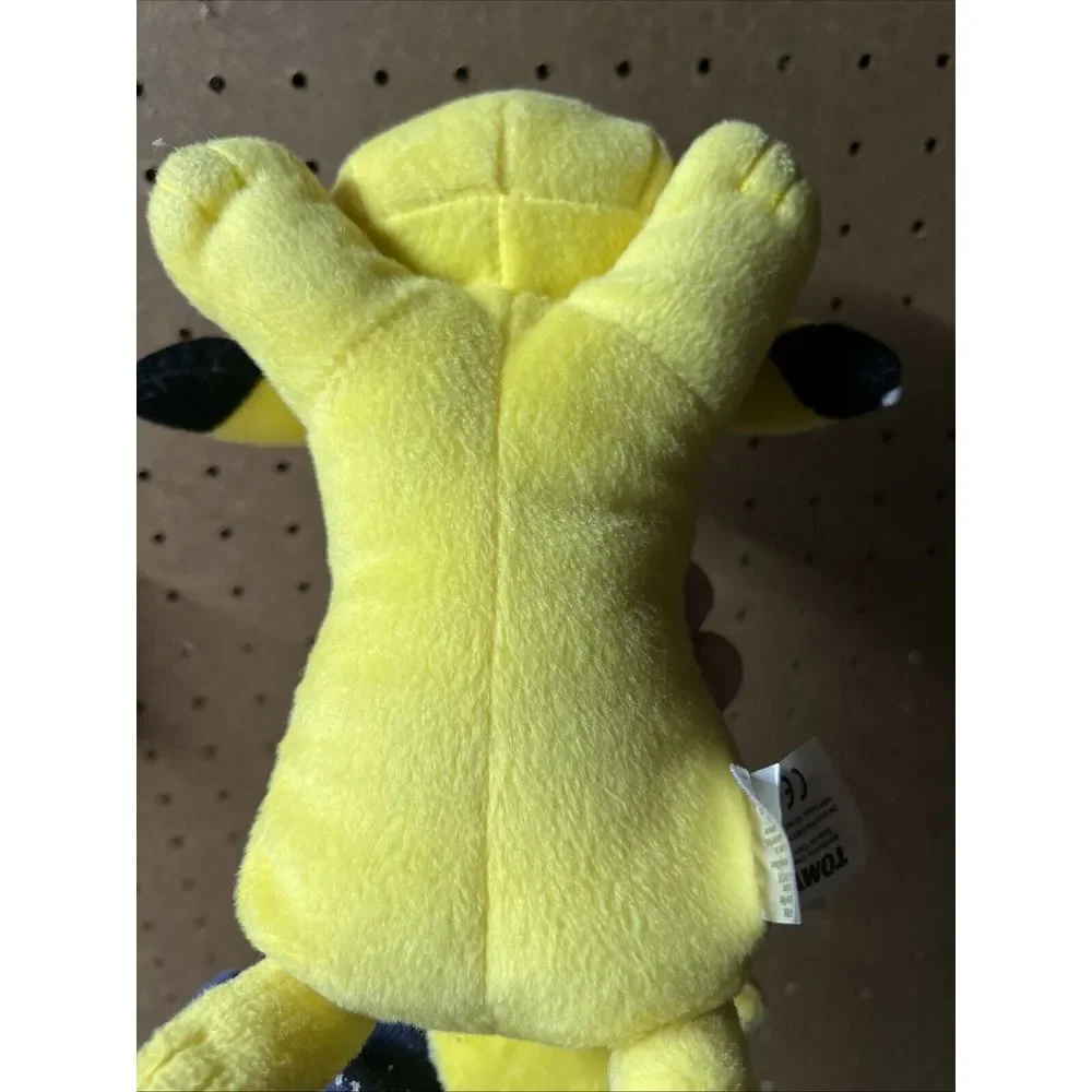 Pokémon Sleeping Pikachu‎